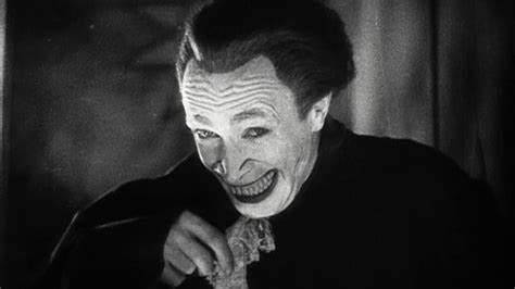  The Man Who Laughs -  A Gothic Masterpiece Exploring Humanity and Societal Cruelty Through Silent Acting