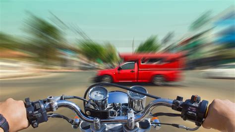 What Causes Death Wobble on Motorcycle: A Dive into the Mysteries of Two-Wheeled Instability